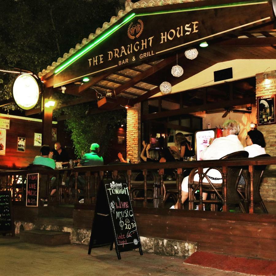 The Draught House Pub-Inn Malia  Luaran gambar